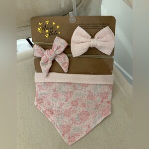 NWT Amor Bebe 3 pc Muslin Cotton Reversible Bib with 2 Headbands Set